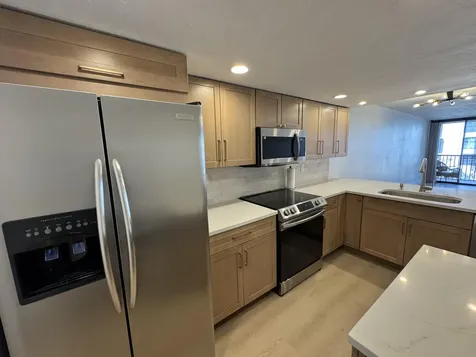 12 Royal Palm Way Boca Raton FL 33432