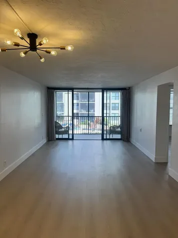12 Royal Palm Way Boca Raton FL 33432
