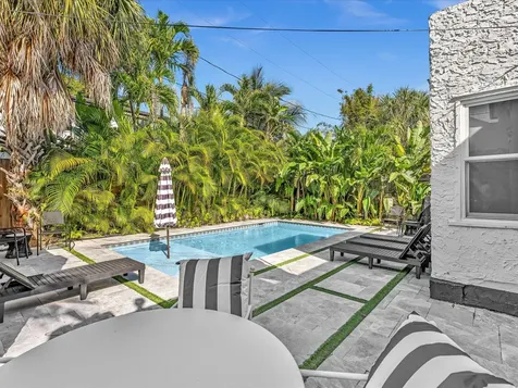 525 Westwood Road West Palm Beach FL 33401