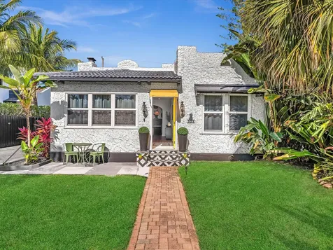 525 Westwood Road West Palm Beach FL 33401