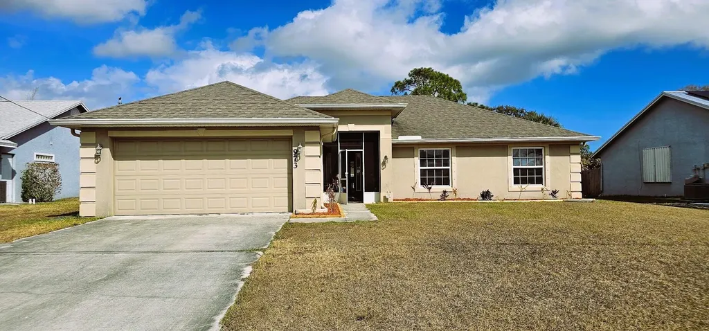 973 Se Bywood Avenue Port Saint Lucie FL 34984