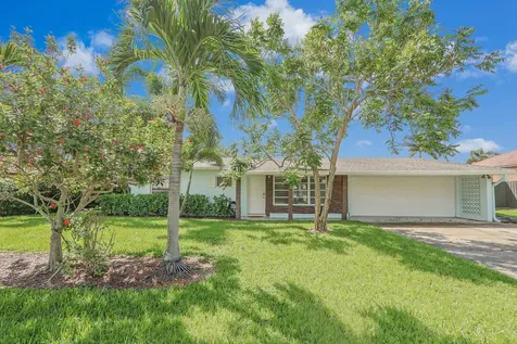 8336 SE Palm Street Hobe Sound FL 33455