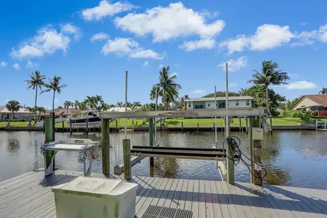 8336 SE Palm Street Hobe Sound FL 33455