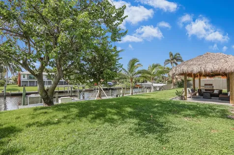 8336 SE Palm Street Hobe Sound FL 33455
