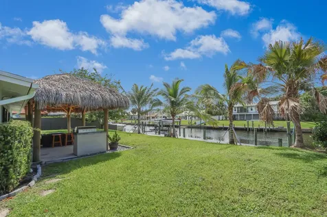 8336 SE Palm Street Hobe Sound FL 33455