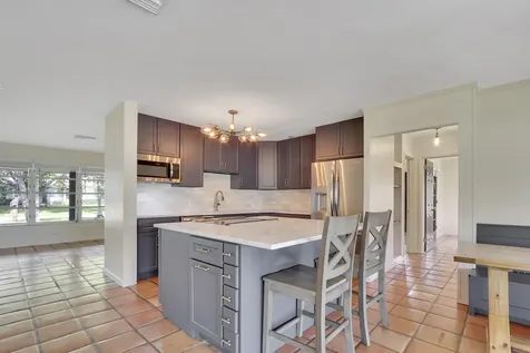 8336 SE Palm Street Hobe Sound FL 33455