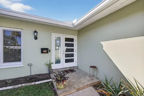 3646 Cypress Street Palm Beach Gardens FL 33410