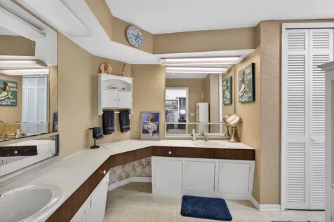 3646 Cypress Street Palm Beach Gardens FL 33410