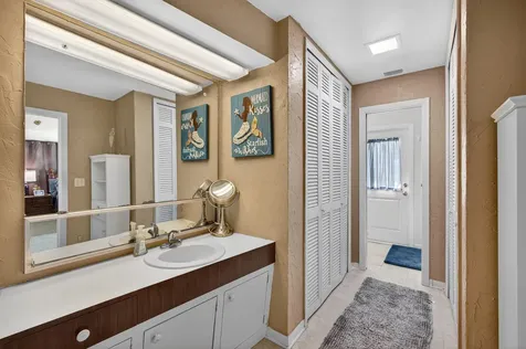 3646 Cypress Street Palm Beach Gardens FL 33410