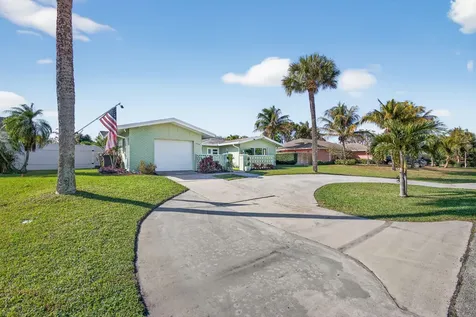 3646 Cypress Street Palm Beach Gardens FL 33410