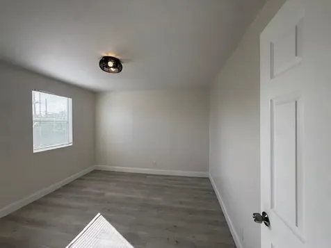 904 4th Street West Palm Beach FL 33401