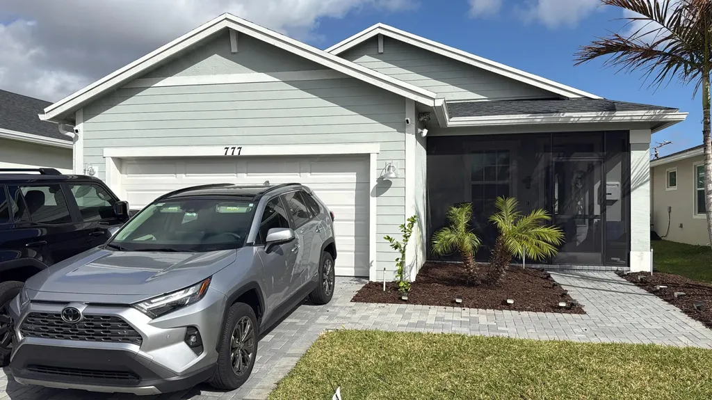 777 Se Bloomfield Road Port Saint Lucie FL 34984