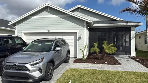 777 Se Bloomfield Road Port Saint Lucie FL 34984
