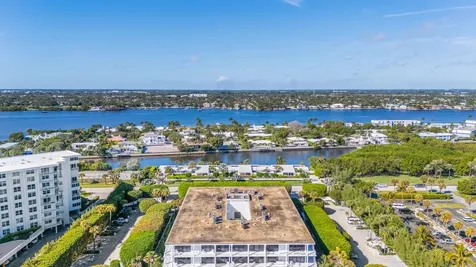 2275 S Ocean Boulevard Palm Beach FL 33480