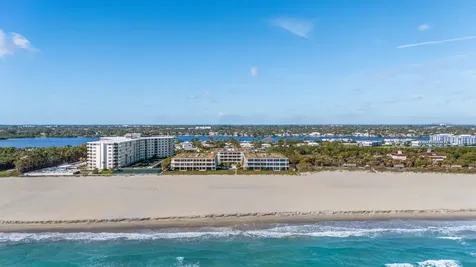 2275 S Ocean Boulevard Palm Beach FL 33480