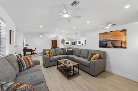 8166 N 155th Place Palm Beach Gardens FL 33418