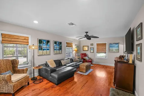 304 Se 4th Avenue Delray Beach FL 33483