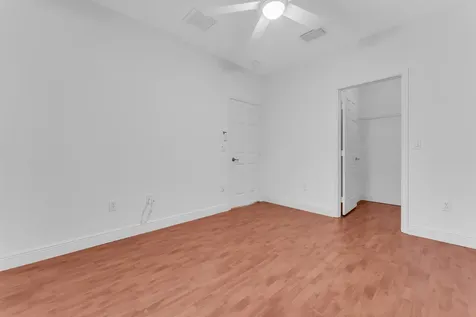 6077 Grand Cypress Circle Coconut Creek FL 33073