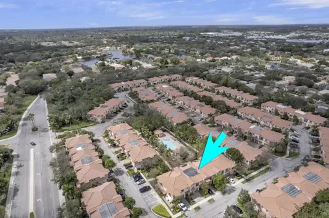 6077 Grand Cypress Circle Coconut Creek FL 33073