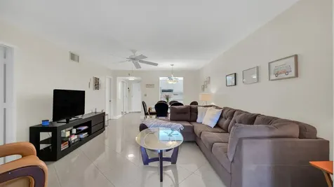 5640 Sw 3rd Place Margate FL 33068