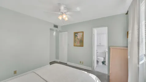 5640 Sw 3rd Place Margate FL 33068