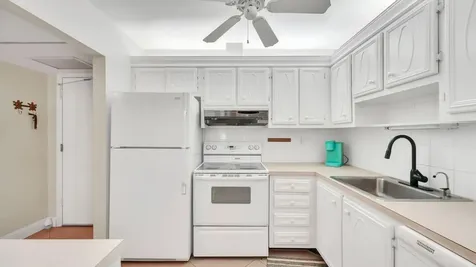5640 Sw 3rd Place Margate FL 33068