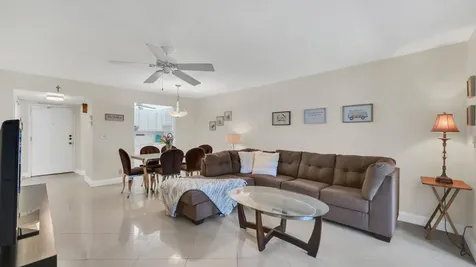 5640 Sw 3rd Place Margate FL 33068