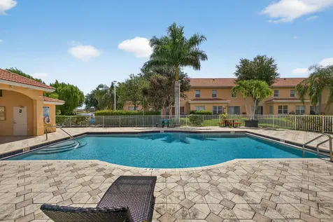 513 Talia Circle Palm Springs FL 33461