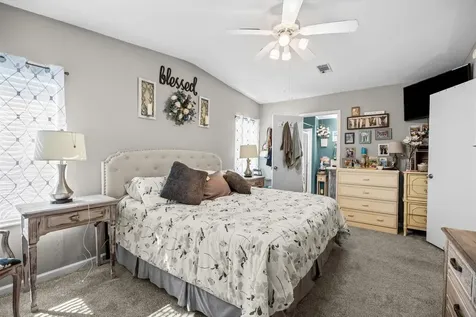 2804 Nine Iron Drive Port Saint Lucie FL 34952