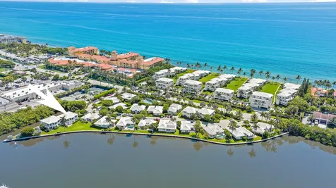 209 Evans Lane Manalapan FL 33462
