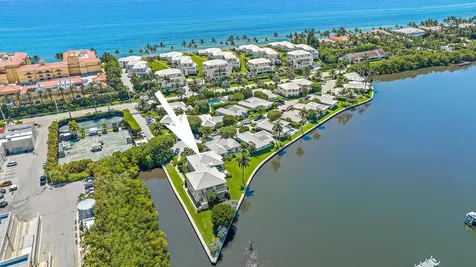 209 Evans Lane Manalapan FL 33462
