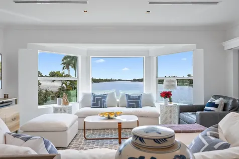 209 Evans Lane Manalapan FL 33462