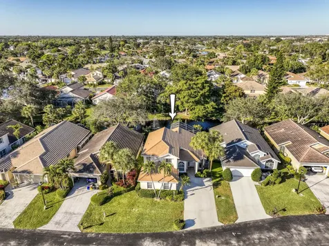 2767 S Clearbrook Circle Delray Beach FL 33445