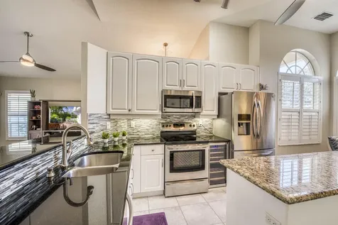 2767 S Clearbrook Circle Delray Beach FL 33445