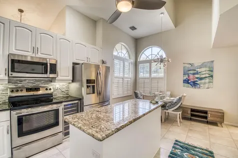 2767 S Clearbrook Circle Delray Beach FL 33445