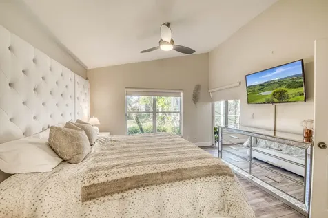 2767 S Clearbrook Circle Delray Beach FL 33445