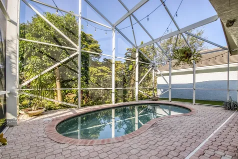 2767 S Clearbrook Circle Delray Beach FL 33445
