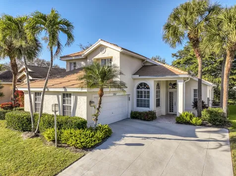 2767 S Clearbrook Circle Delray Beach FL 33445