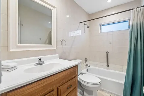 262 SE 9th Avenue Deerfield Beach FL 33441