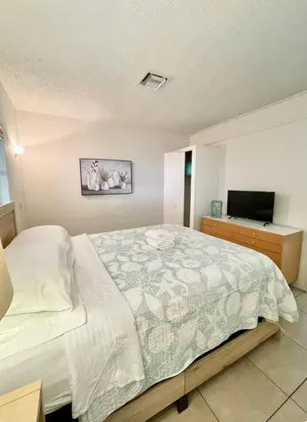 262 SE 9th Avenue Deerfield Beach FL 33441