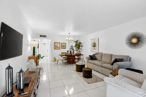 14723 Cumberland Drive Delray Beach FL 33446