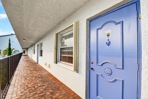 14723 Cumberland Drive Delray Beach FL 33446
