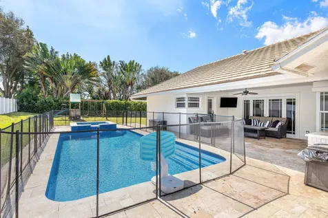3830 Nw 25th Way Boca Raton FL 33434