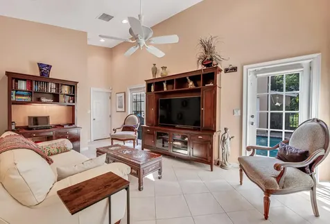 6255 Timberlakes Way Delray Beach FL 33484