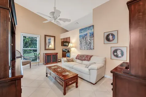 6255 Timberlakes Way Delray Beach FL 33484