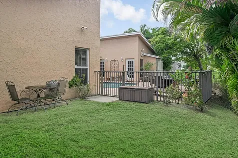 6255 Timberlakes Way Delray Beach FL 33484