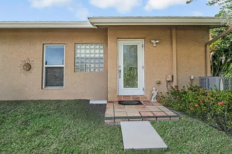 6255 Timberlakes Way Delray Beach FL 33484
