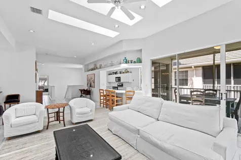 5142 Lake Catalina Drive Boca Raton FL 33496