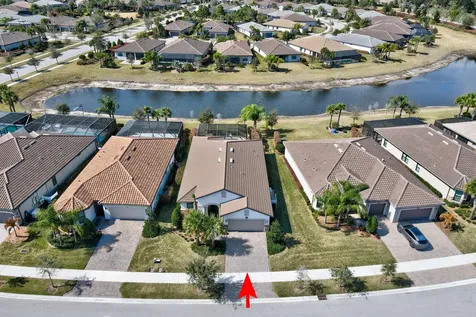 5021 Monroe Circle Vero Beach FL 32967