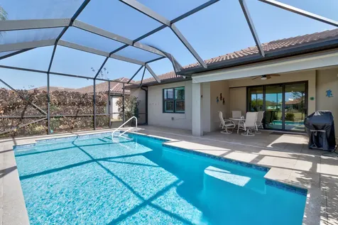5021 Monroe Circle Vero Beach FL 32967